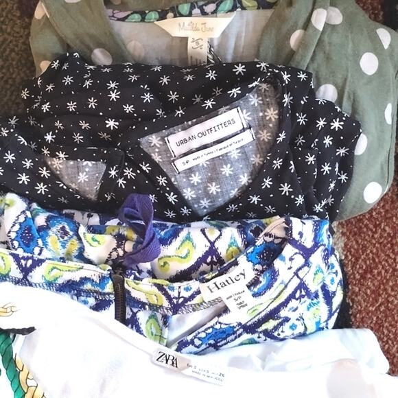 MIX Zara , Matilda Jane, Urban Outfitters, Hatley 4 FOUR Dress BUNDLE Size Small - Picture 3 of 13